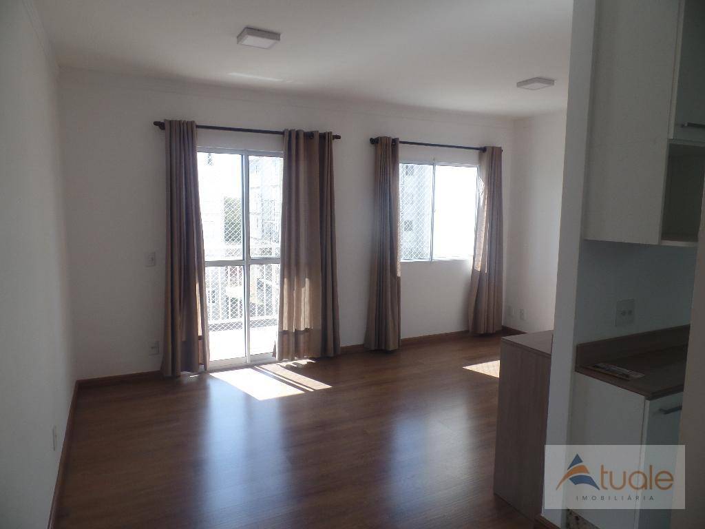 Apartamento à venda com 3 quartos, 70m² - Foto 1