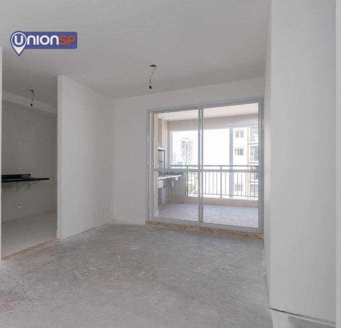 Apartamento à venda com 3 quartos, 109m² - Foto 2