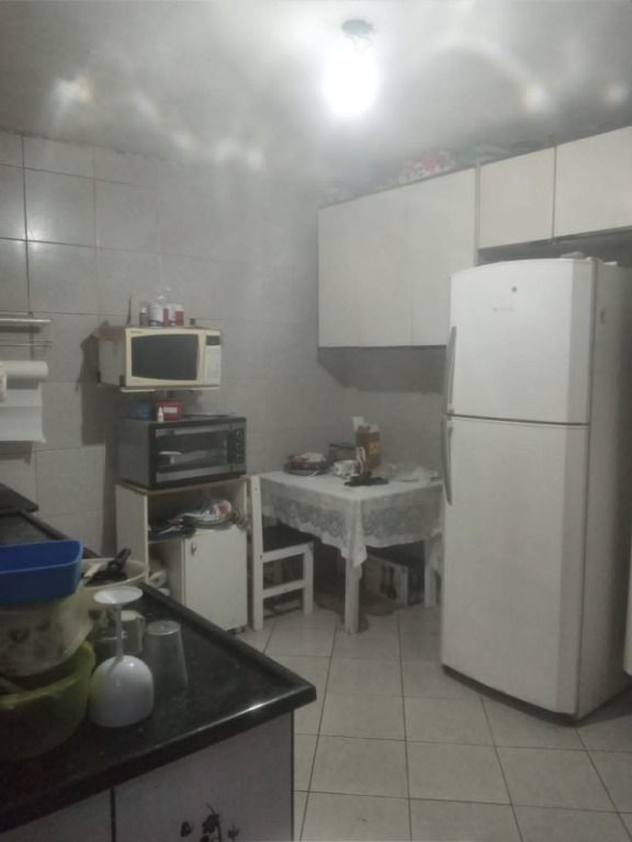 Sobrado à venda com 2 quartos, 115m² - Foto 15