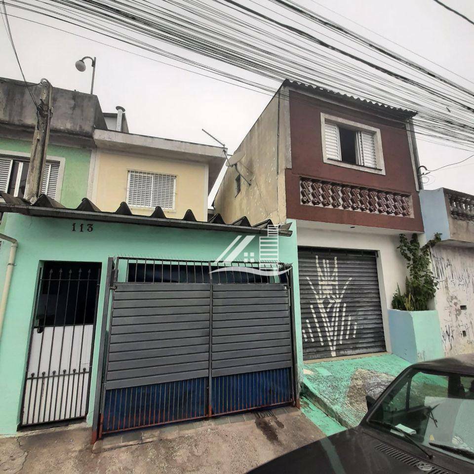 Sobrado à venda com 3 quartos, 70m² - Foto 2