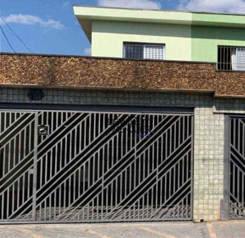 Sobrado à venda com 3 quartos, 134m² - Foto 1