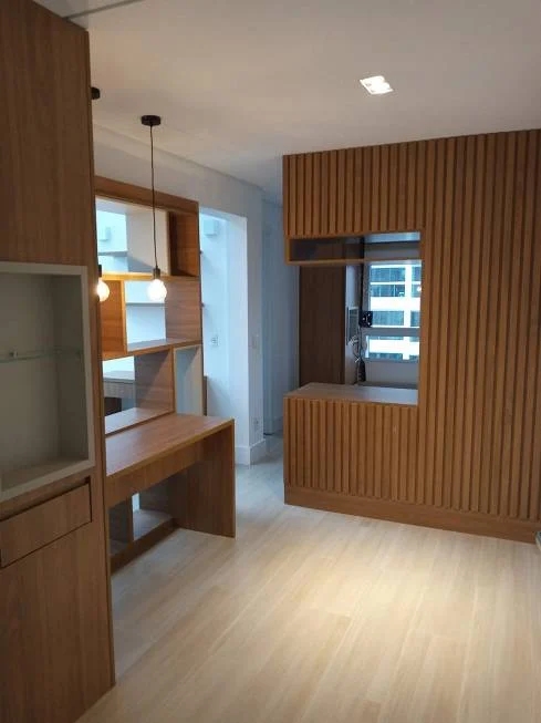 Apartamento à venda com 1 quarto, 55m² - Foto 1