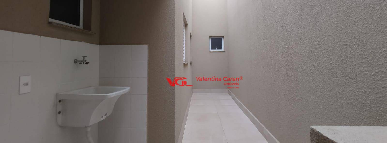 Casa à venda com 2 quartos, 68m² - Foto 6