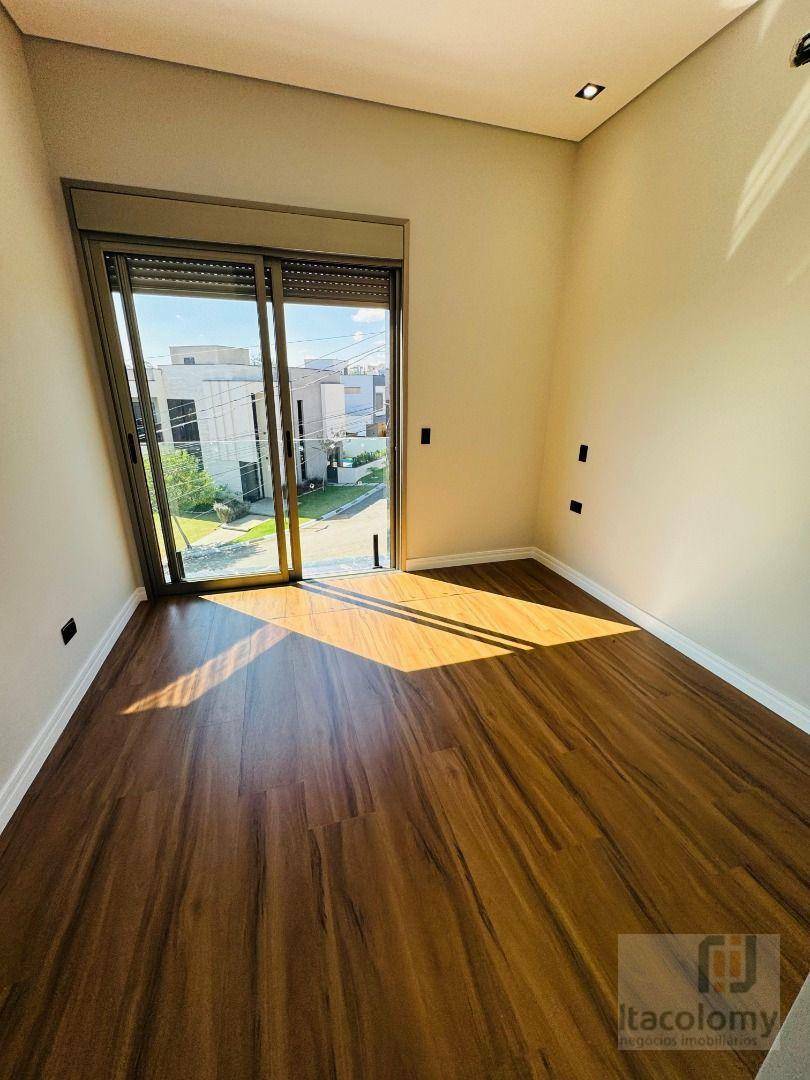 Casa de Condomínio à venda com 3 quartos, 265m² - Foto 41