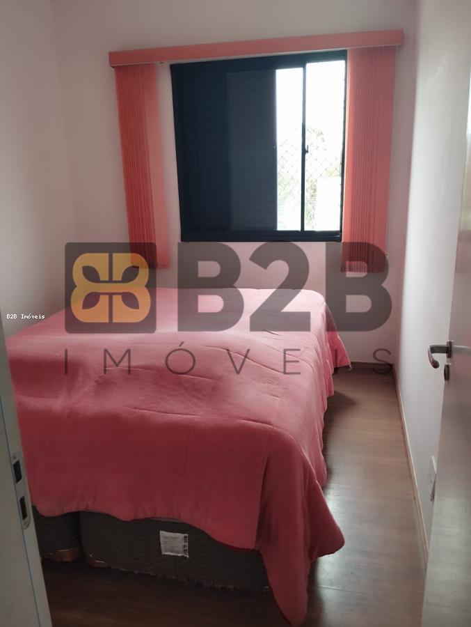 Apartamento à venda com 2 quartos, 48m² - Foto 12