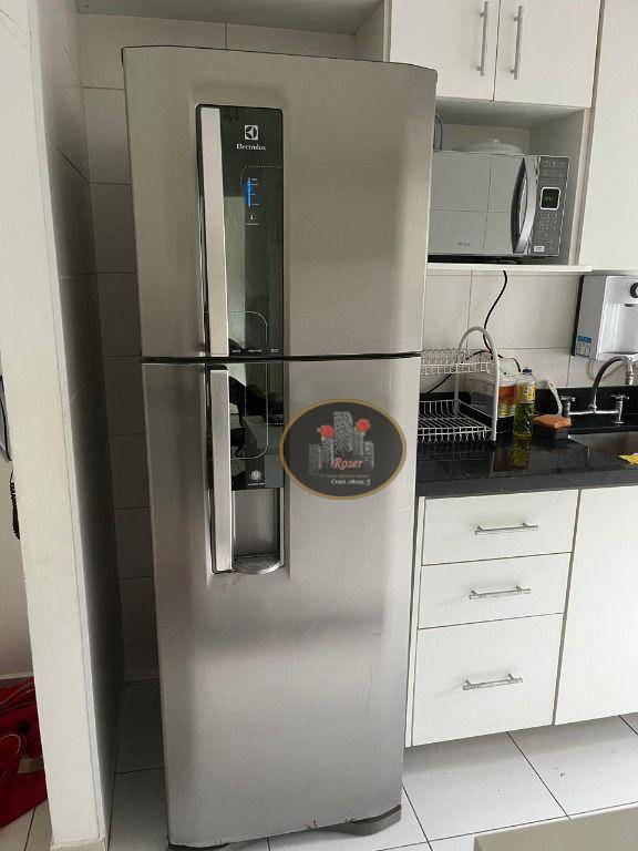 Apartamento à venda com 2 quartos, 77m² - Foto 9