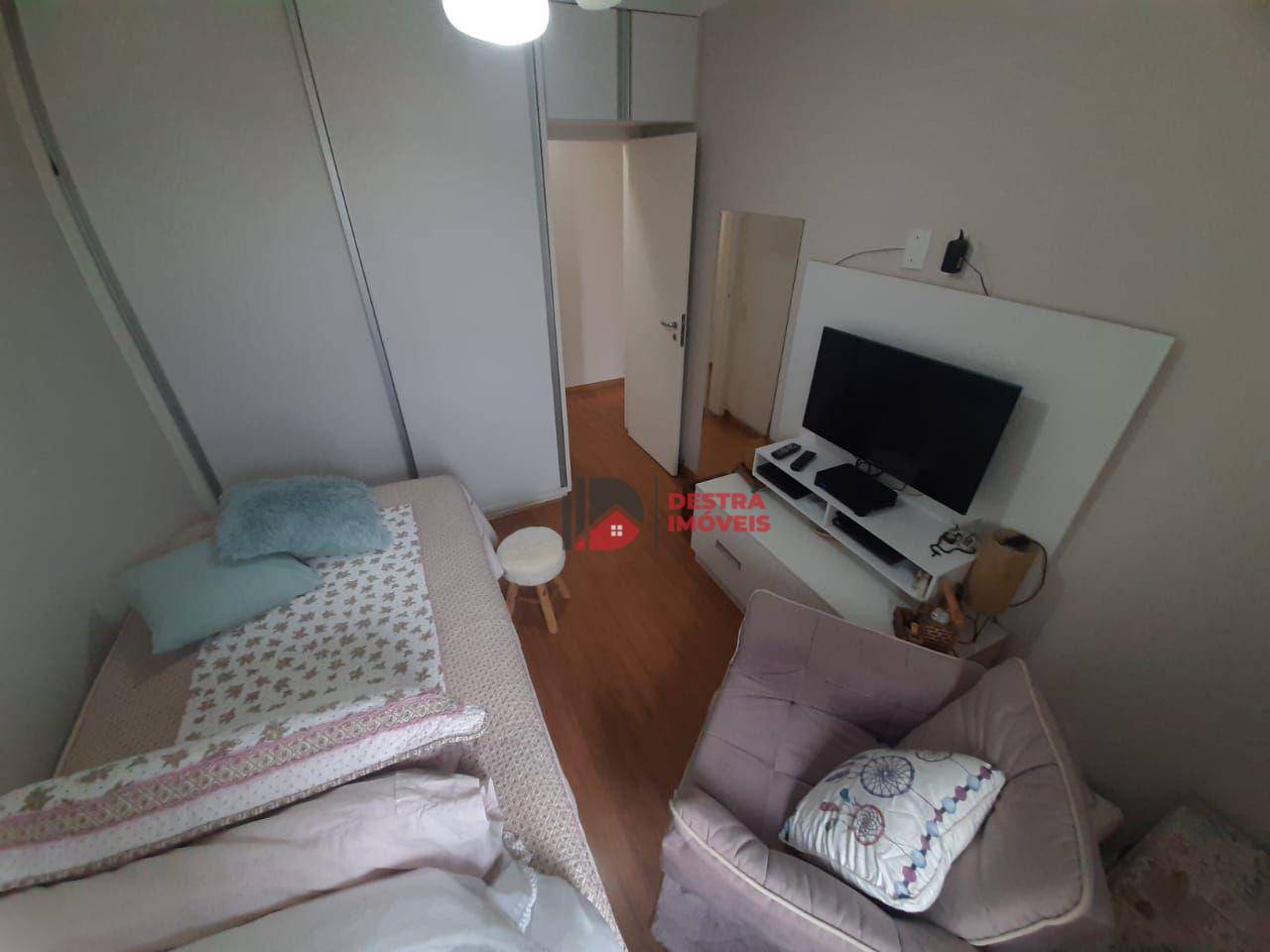 Apartamento à venda com 2 quartos, 60m² - Foto 20