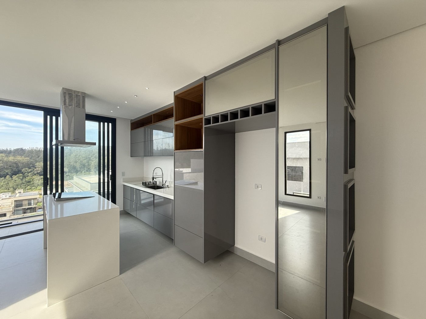 Casa à venda com 3 quartos, 215m² - Foto 14