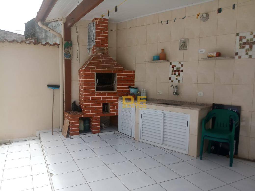 Casa à venda com 3 quartos, 87m² - Foto 15