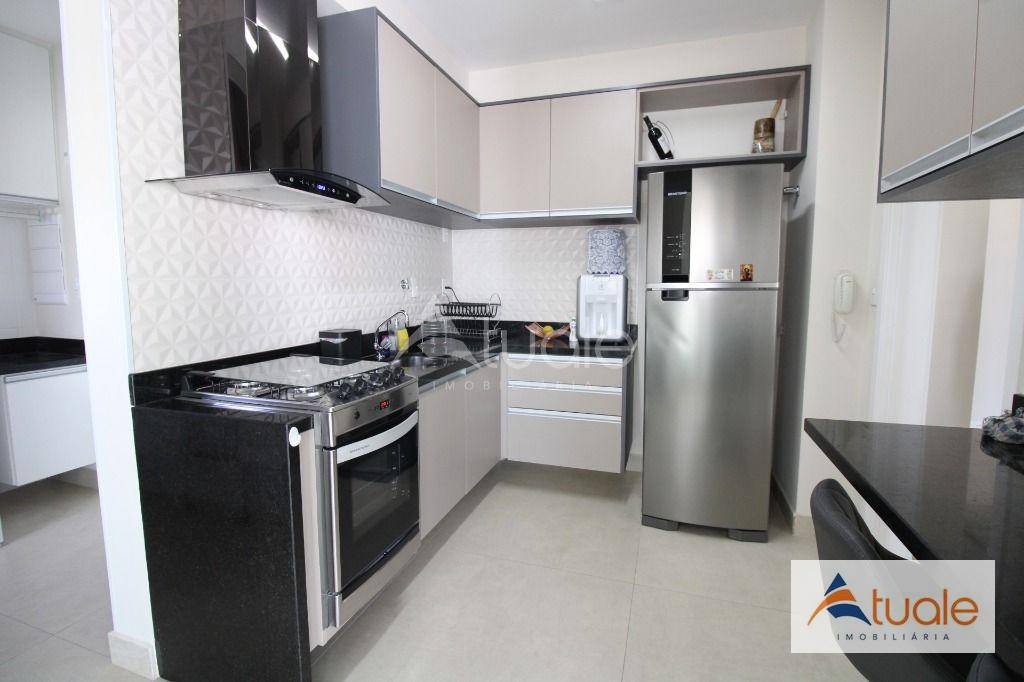 Apartamento à venda com 3 quartos, 111m² - Foto 1