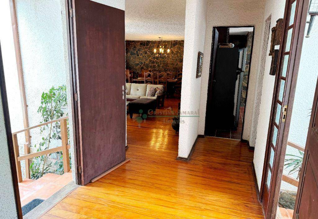 Casa de Condomínio à venda com 3 quartos, 192m² - Foto 23