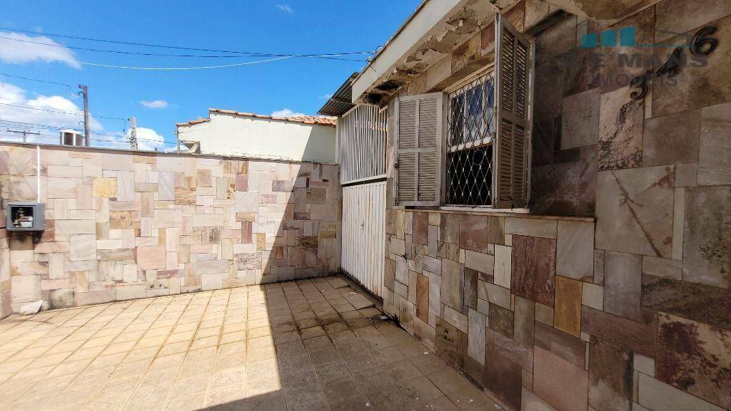 Casa à venda com 3 quartos, 189m² - Foto 3