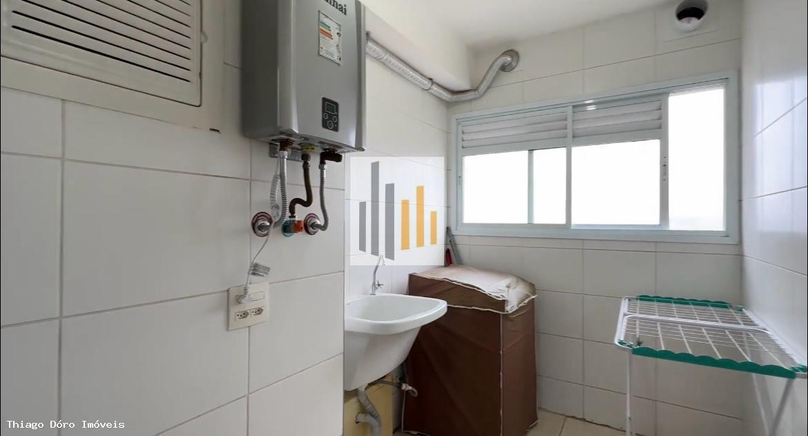 Apartamento à venda com 2 quartos, 65m² - Foto 15