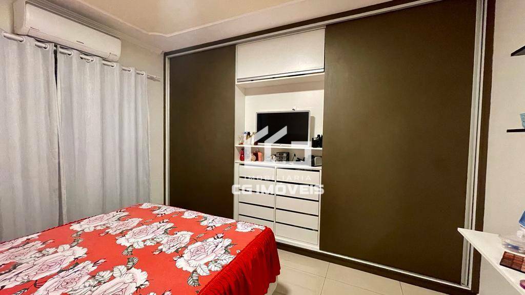 Casa à venda com 2 quartos, 51m² - Foto 8