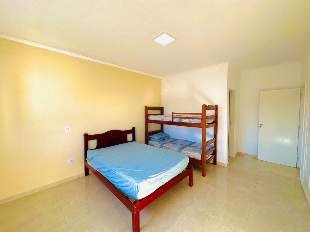 Casa à venda com 3 quartos, 360m² - Foto 20