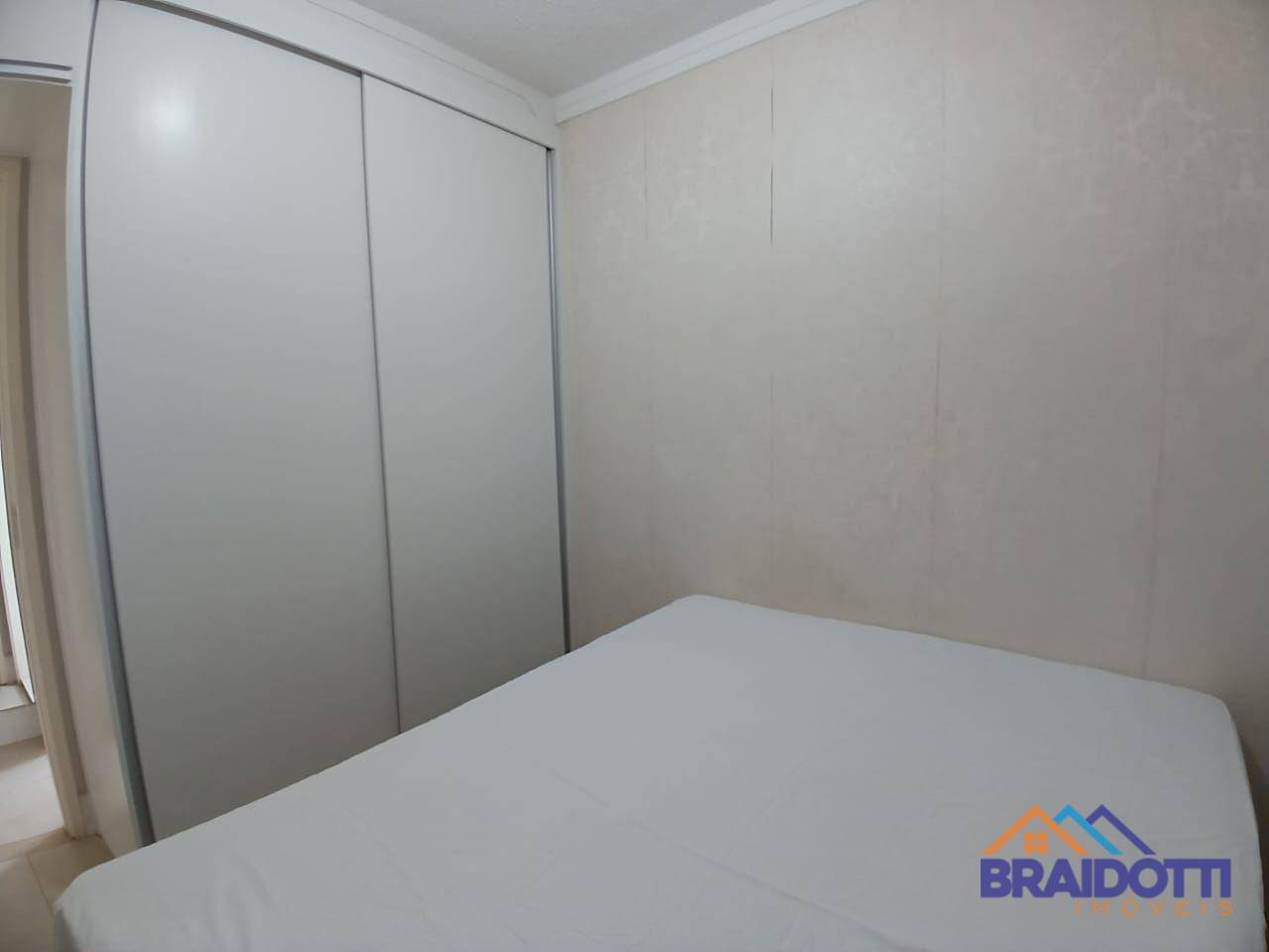 Apartamento à venda com 2 quartos, 50m² - Foto 9