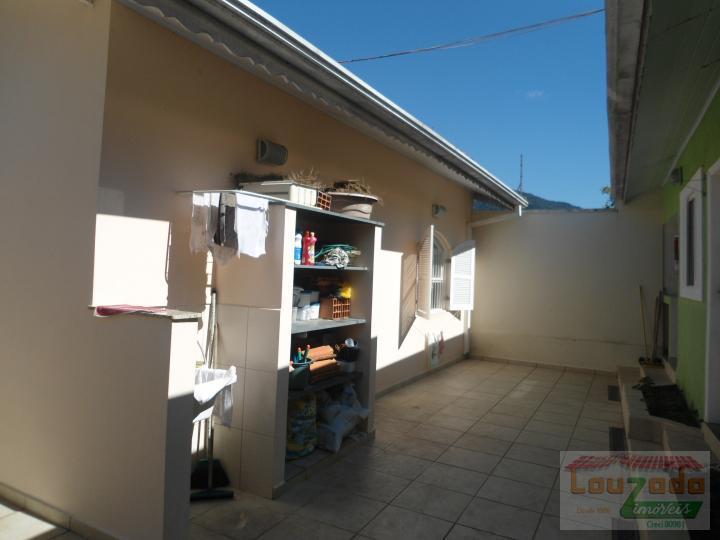 Casa à venda com 3 quartos, 350m² - Foto 14