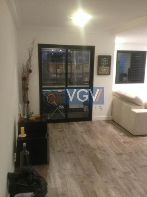 Apartamento à venda com 1 quarto, 73m² - Foto 2