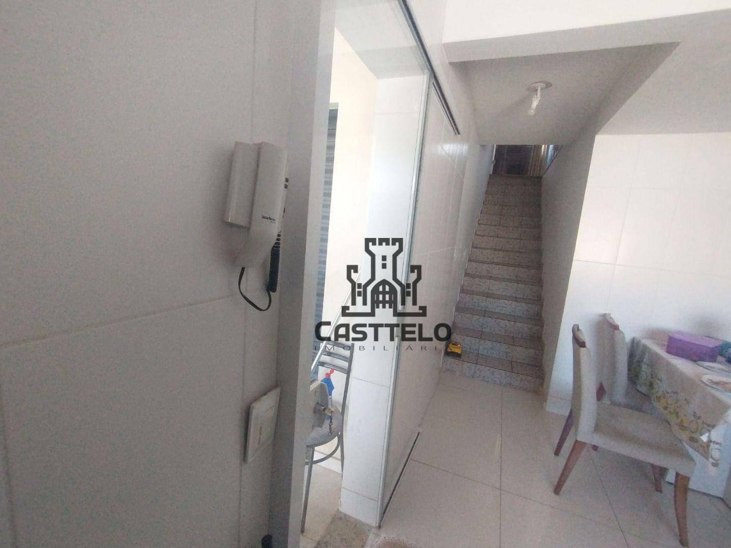 Sobrado à venda com 3 quartos, 99m² - Foto 3