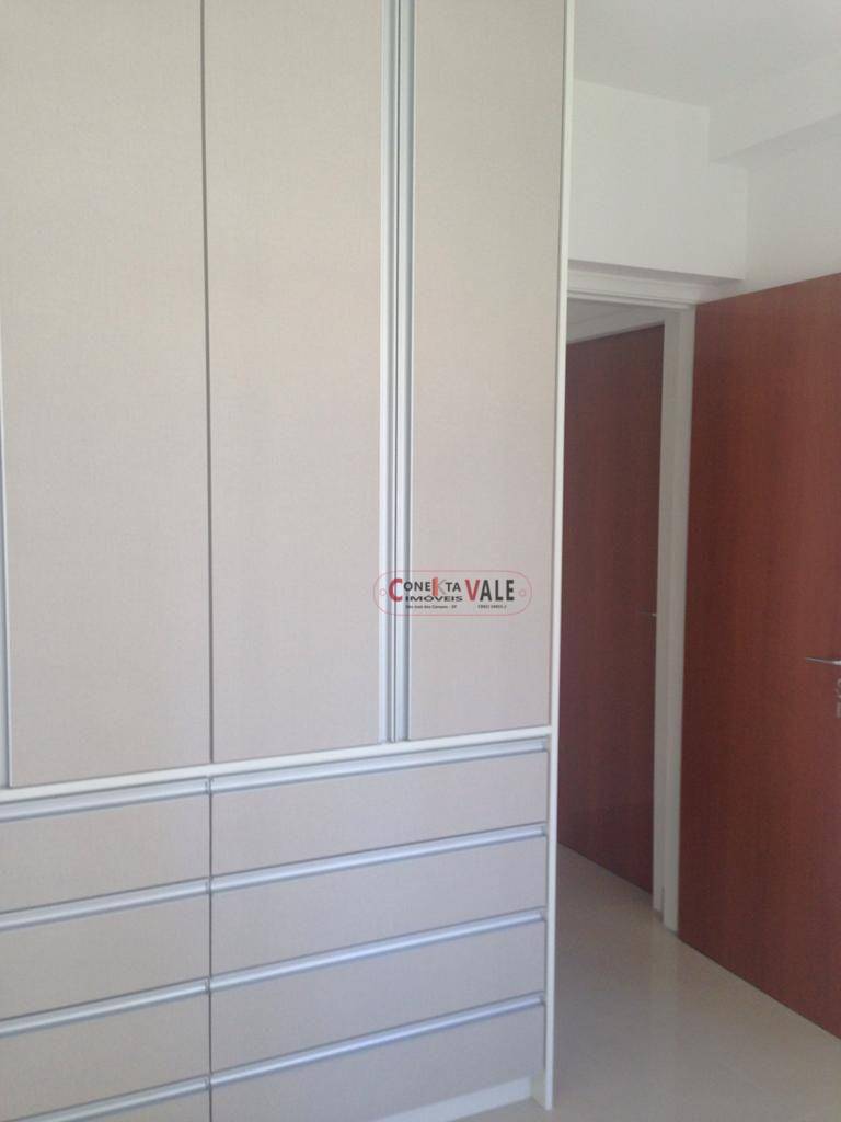 Apartamento para alugar com 2 quartos, 80m² - Foto 14