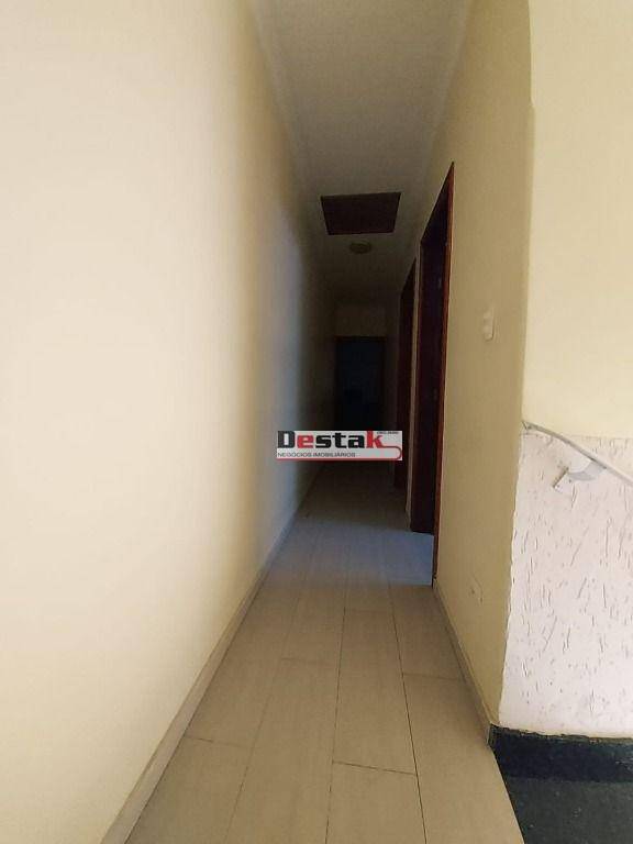 Sobrado à venda com 3 quartos, 180m² - Foto 13