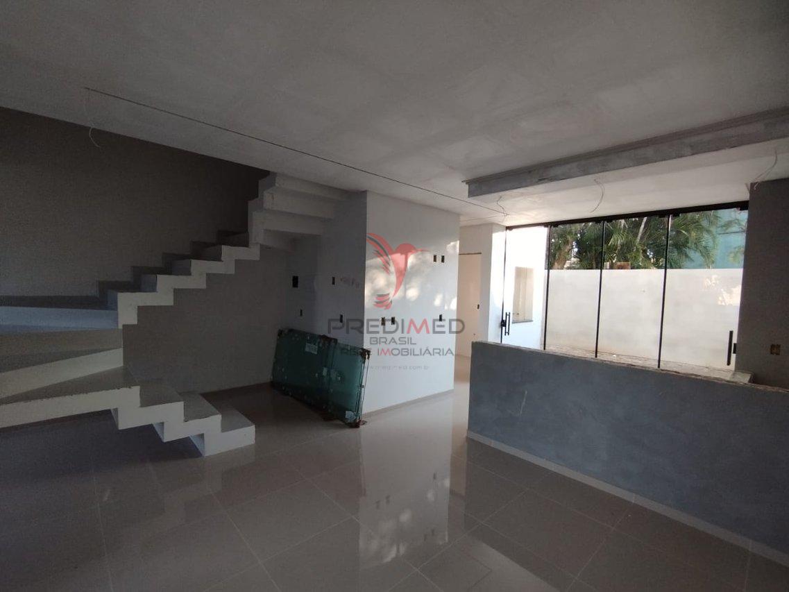 Casa à venda com 2 quartos, 113m² - Foto 4