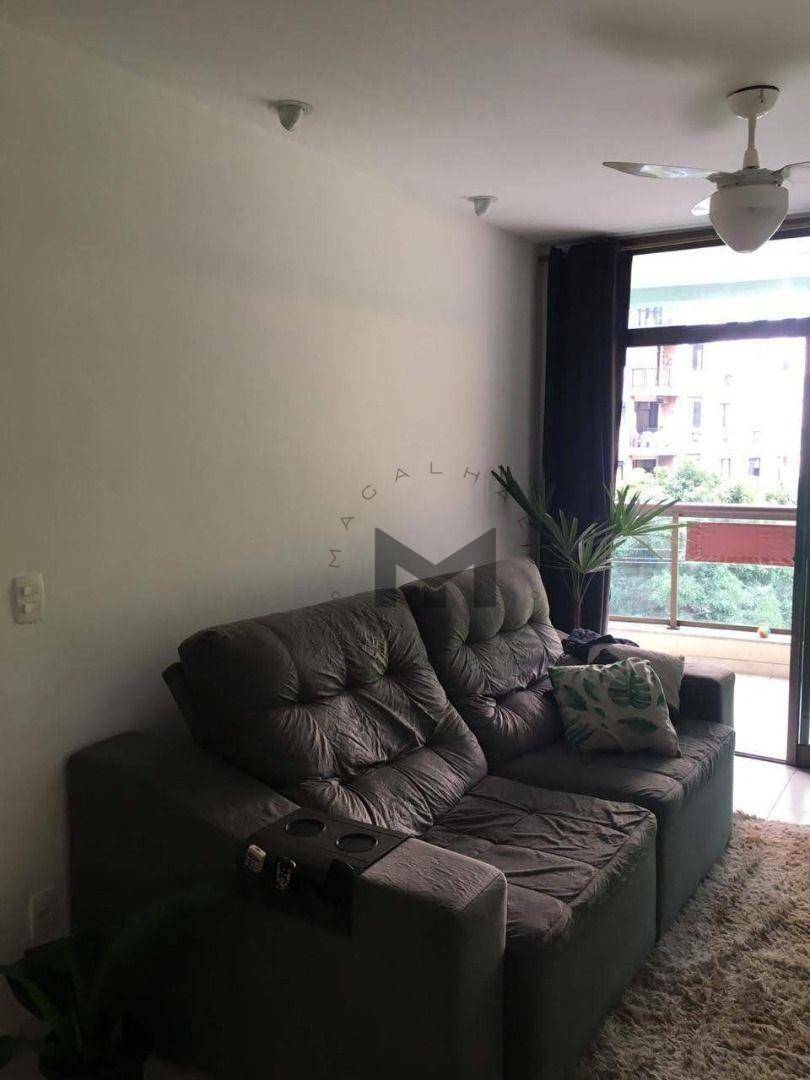 Apartamento à venda com 2 quartos, 87m² - Foto 4