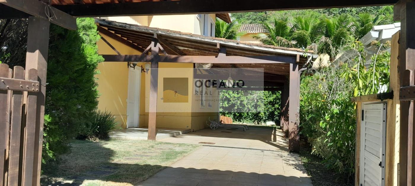 Casa de Condomínio à venda com 4 quartos, 275m² - Foto 2