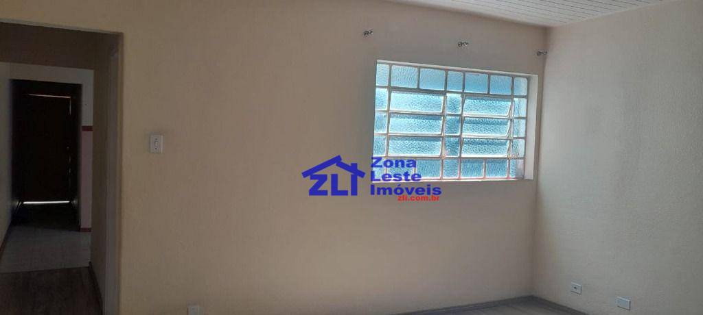 Casa para alugar com 2 quartos, 80m² - Foto 1