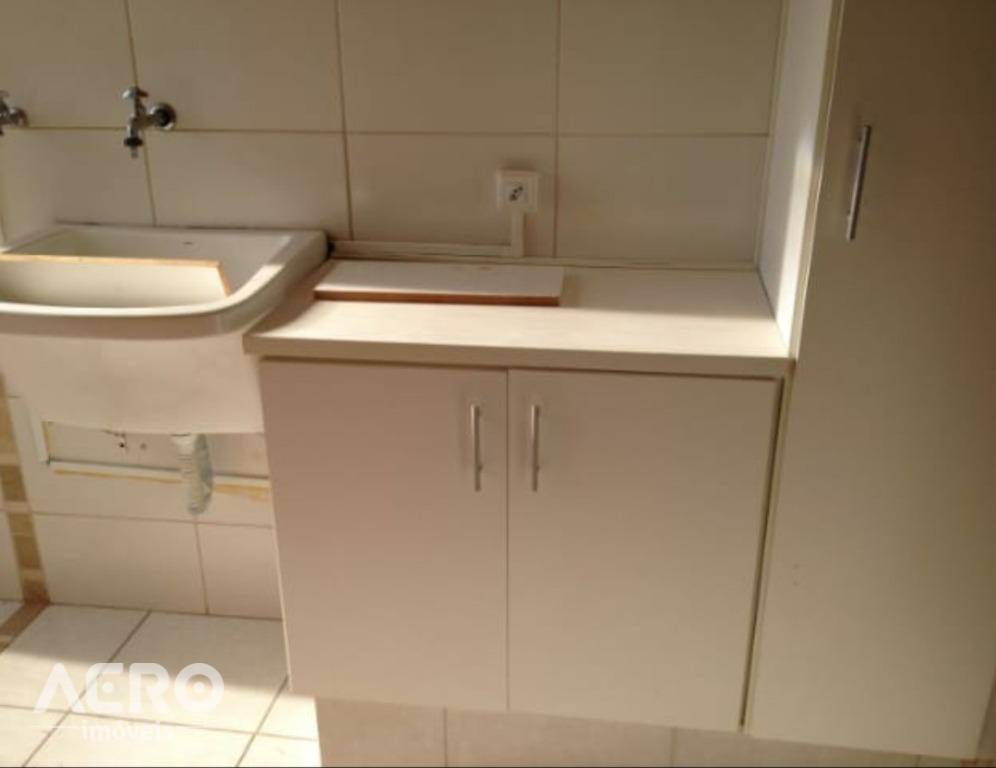 Apartamento à venda com 2 quartos, 72m² - Foto 5