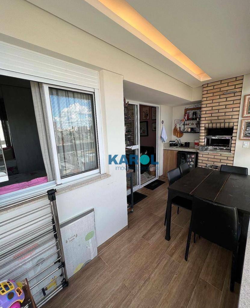 Apartamento à venda com 3 quartos, 103m² - Foto 3