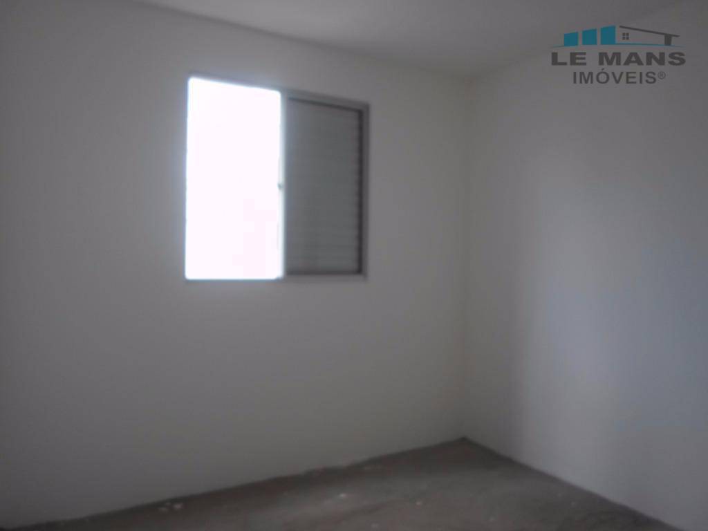 Apartamento à venda com 2 quartos, 46m² - Foto 25