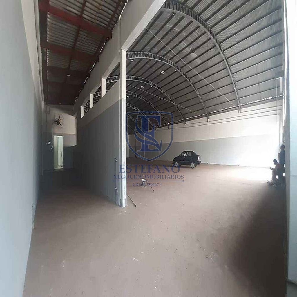 Depósito-Galpão-Armazém para alugar com 10 quartos, 1000m² - Foto 13