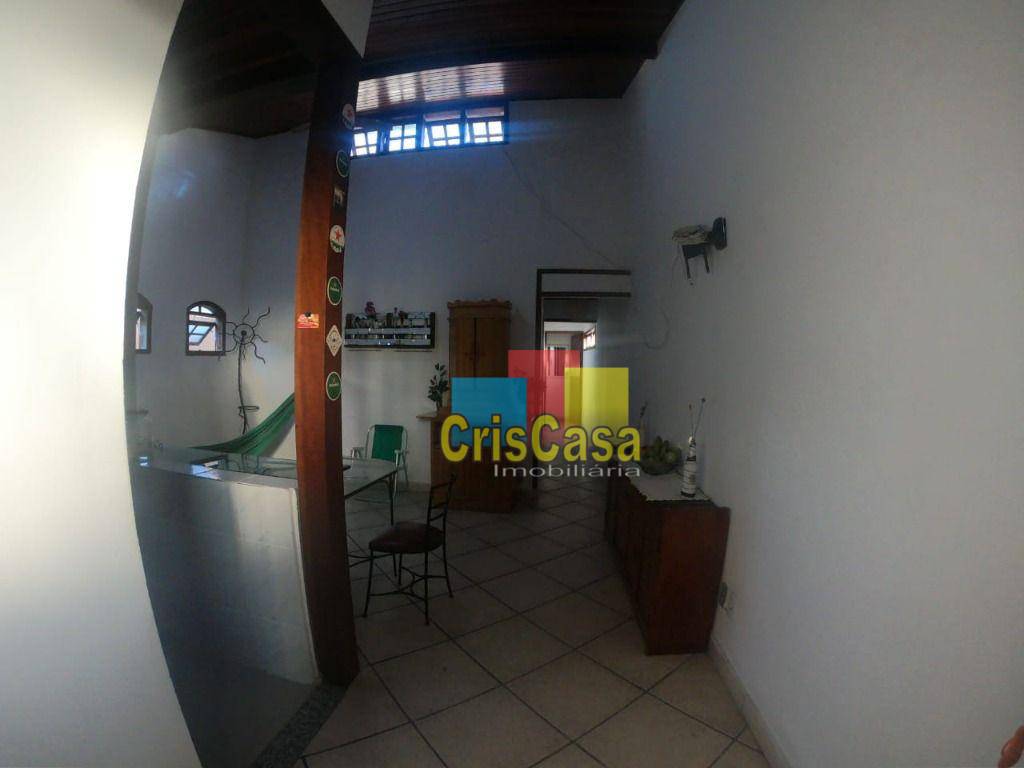 Apartamento à venda e aluguel com 2 quartos, 70m² - Foto 2