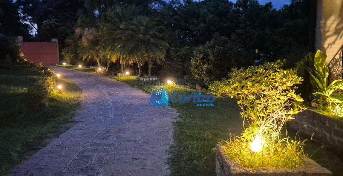 Chácara à venda com 8 quartos, 1061m² - Foto 47