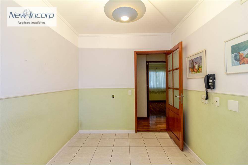 Apartamento à venda com 4 quartos, 187m² - Foto 20