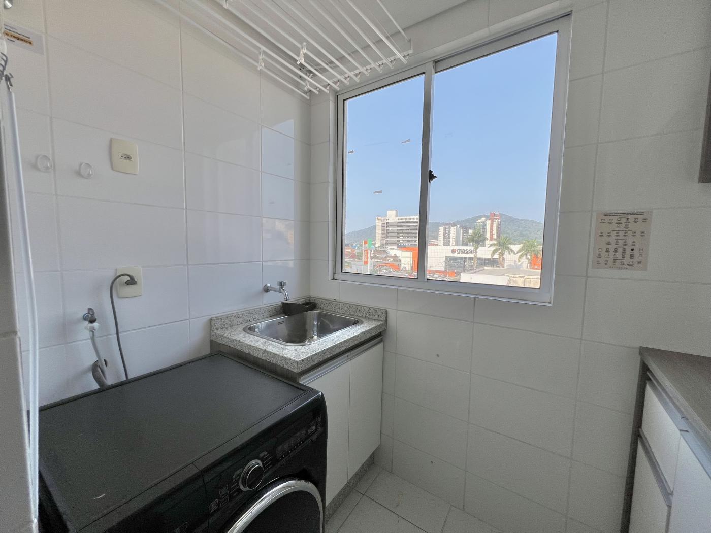 Apartamento para alugar com 2 quartos, 58m² - Foto 9