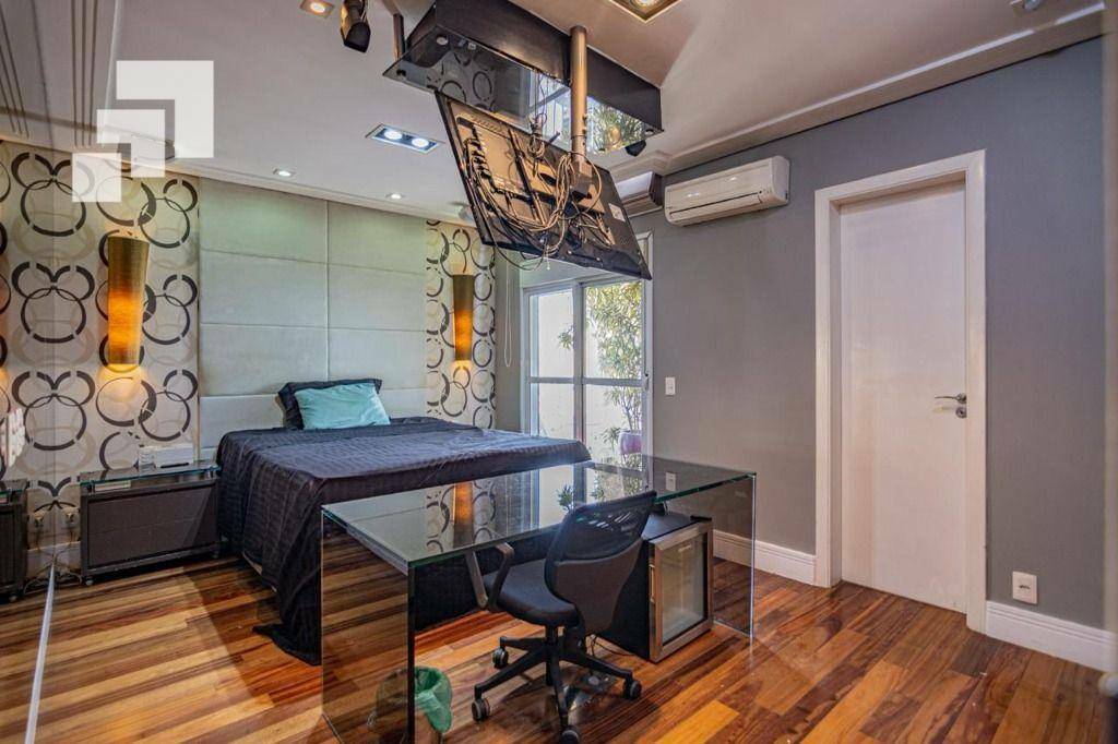 Apartamento à venda com 4 quartos, 206m² - Foto 19