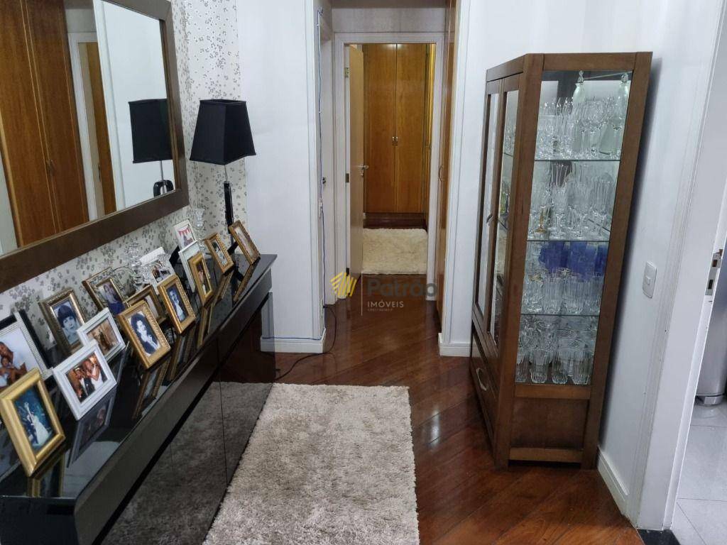 Apartamento à venda com 3 quartos, 208m² - Foto 6