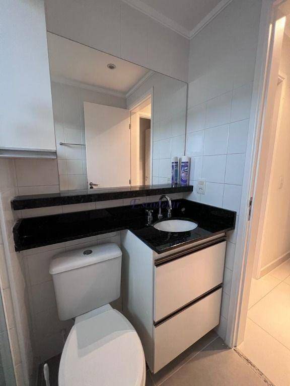 Apartamento à venda com 2 quartos, 63m² - Foto 13