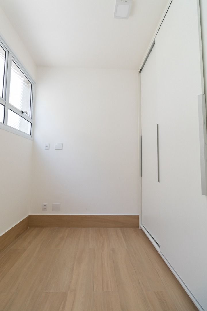 Apartamento à venda com 2 quartos, 86m² - Foto 14