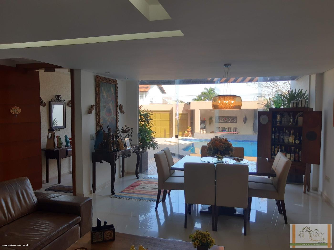 Casa à venda com 4 quartos, 360m² - Foto 14