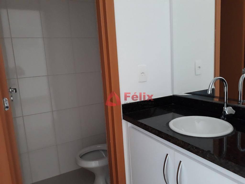 Apartamento à venda com 3 quartos, 155m² - Foto 11