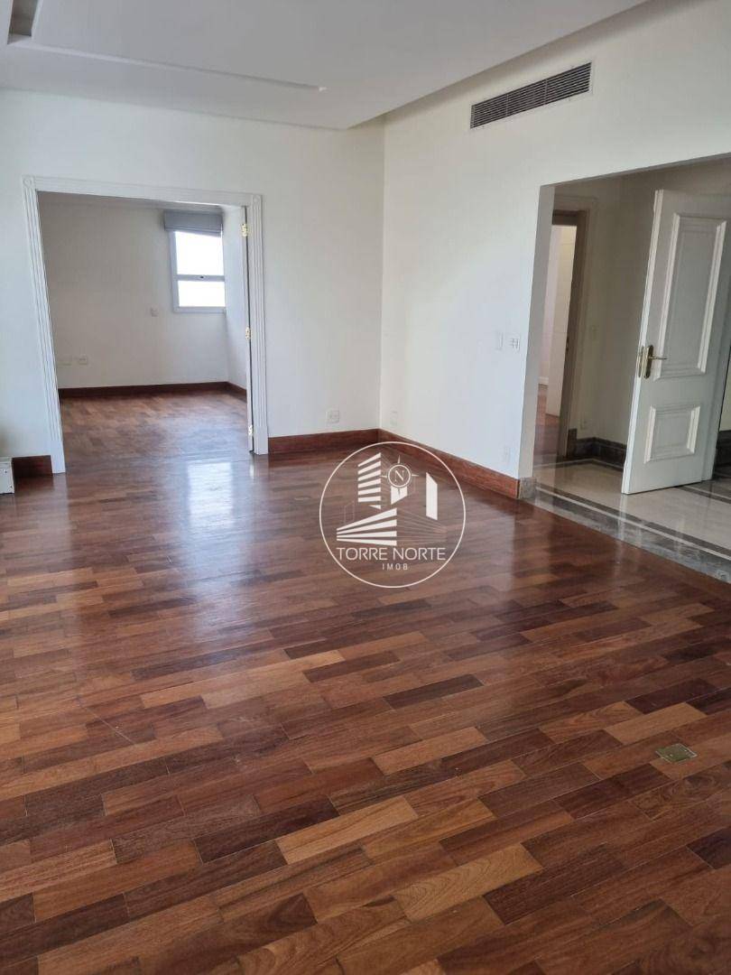 Apartamento à venda com 3 quartos, 263m² - Foto 2