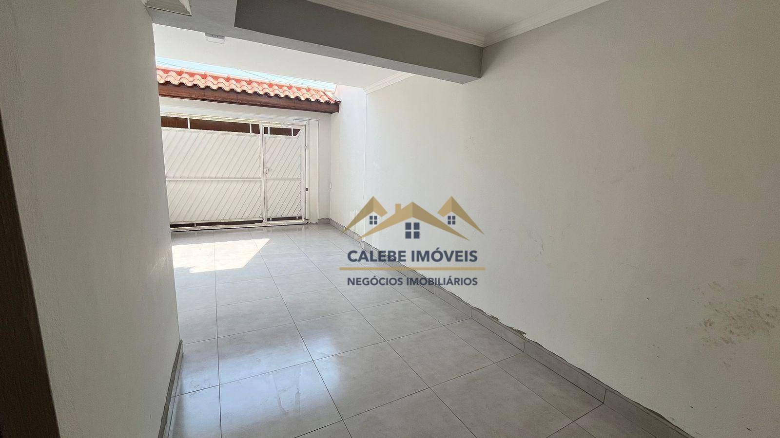 Casa à venda com 4 quartos, 209m² - Foto 3