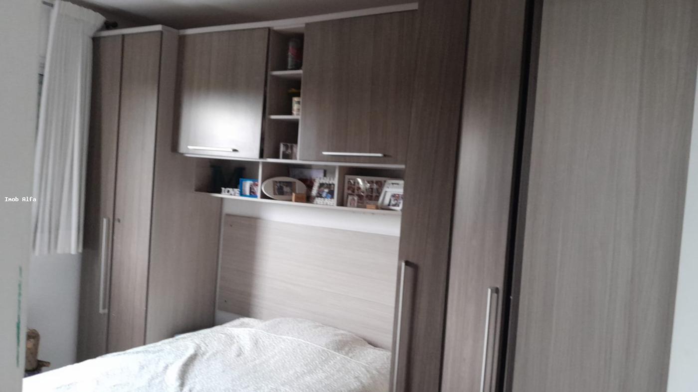 Apartamento à venda com 2 quartos, 60m² - Foto 8