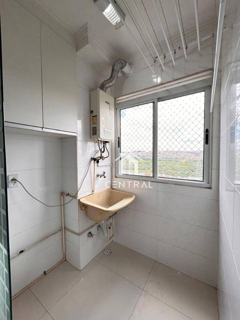 Apartamento para alugar com 2 quartos, 45m² - Foto 11