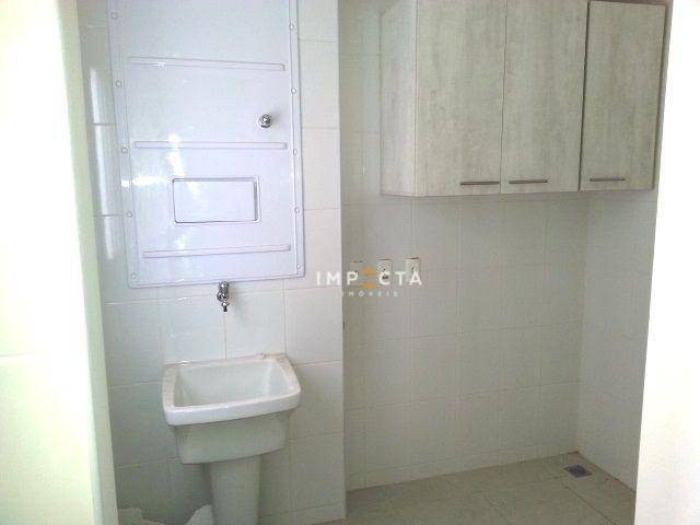 Apartamento à venda com 3 quartos, 107m² - Foto 6