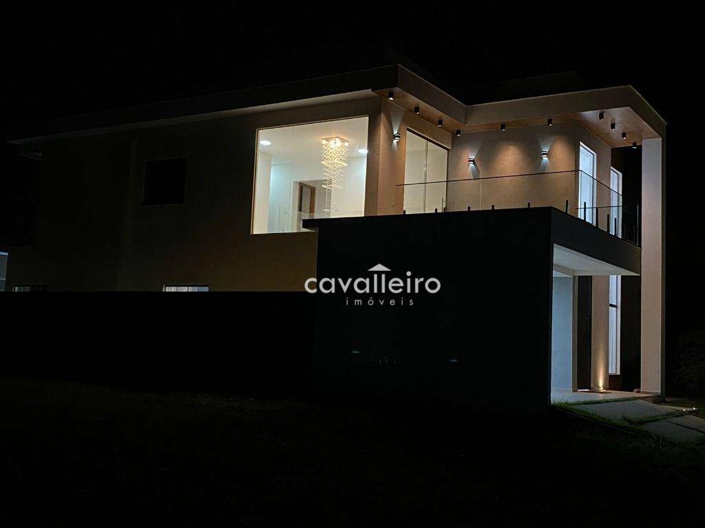 Casa de Condomínio à venda com 5 quartos, 272m² - Foto 3