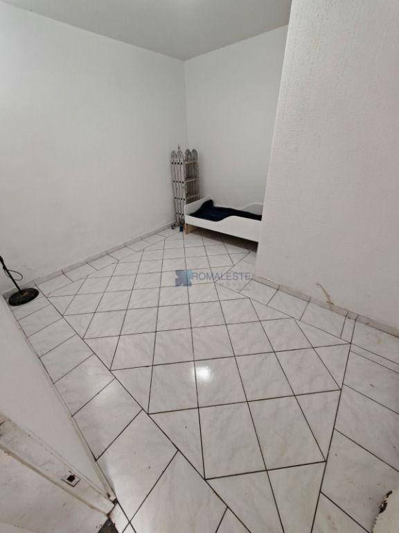 Sobrado à venda com 4 quartos, 185m² - Foto 13